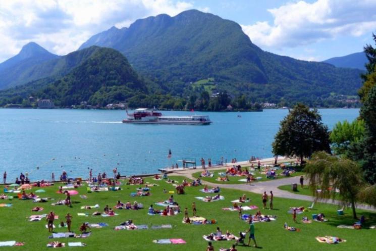 Spacious Modern 2 Bedroom Flat Great Location Old Town + Lake Annecy Zewnętrze zdjęcie